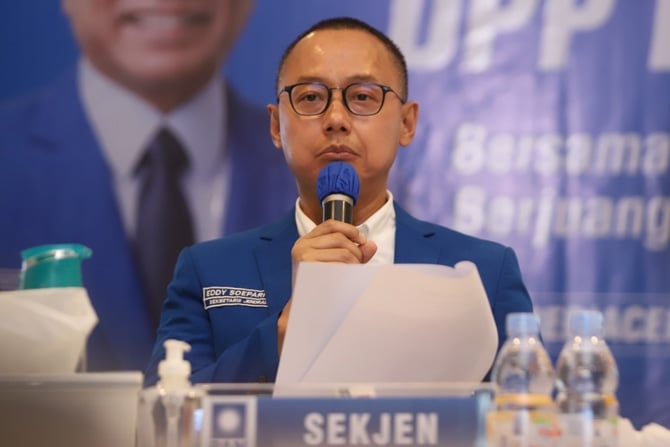 Respons Sekjen PAN Eddy Soeparno Terkait Isu Perpecahan di Koalisi Indonesia Maju

Isu Perpecahan dalam Koalisi Indonesia Maju, Eddy Soeparno dari Partai Amanat Nasional Merespons Dengan Cara Ini