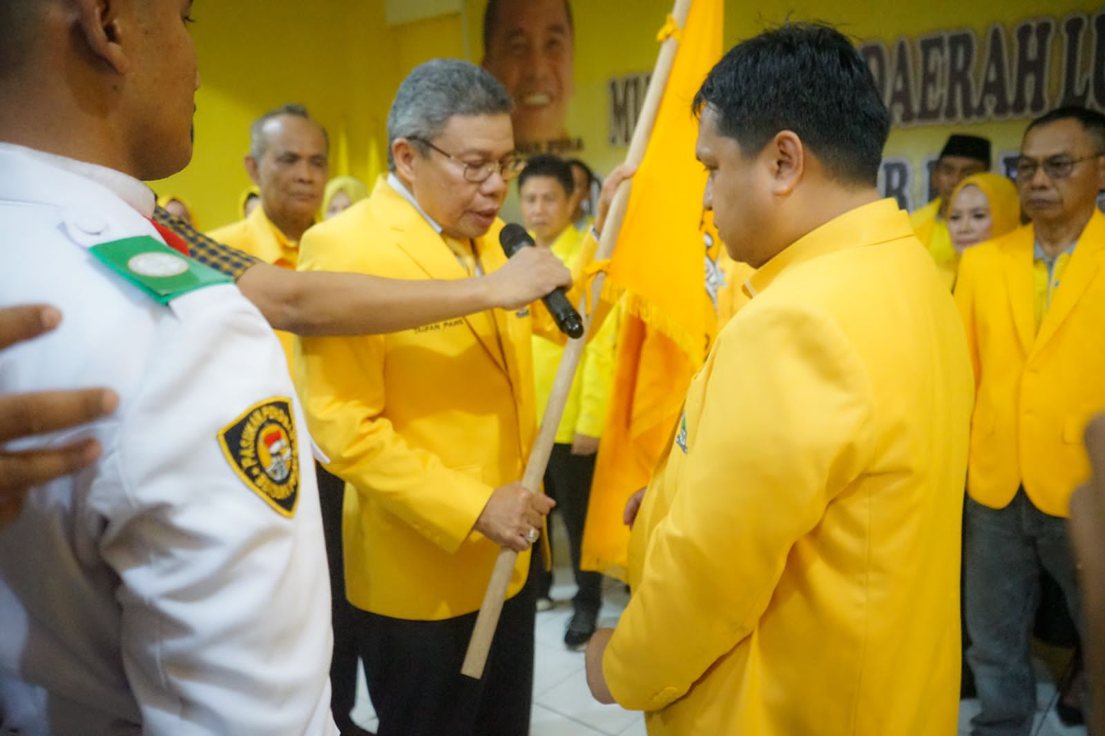 Lantik M Irpan Sebagai Ketua Golkar Enrekang, Taufan Pawe Berharap Pohon Beringin Kembali Berjaya