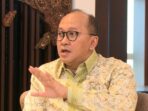 Pentingnya Melakukan Edukasi Politik yang Benar dan Tidak Menyebar Hoaks-menyebar Oleh Roy Suryo dan Rosan Roeslani