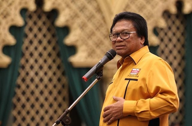 Presiden Harus Memiliki Tinggi Badan Lebih Besar Daripada Capres Lainnya Menurut Oesman Sapta Odang