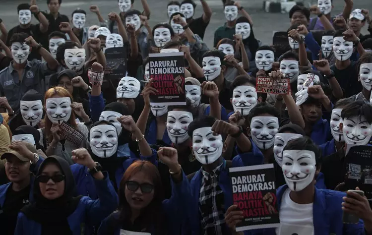 Mahasiswa Menyuarakan Penolakan Politik Dinasti di Pulau Tempat Pembangunan IKN Nusantara Dilaksanakan