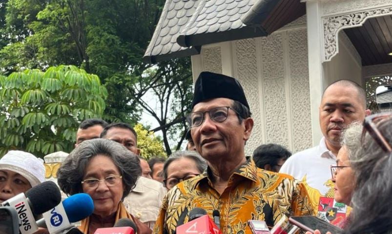 Mahfud MD Tidak Percaya Hasil Survei yang Melibatkan Nama Jokowi dan Ahok