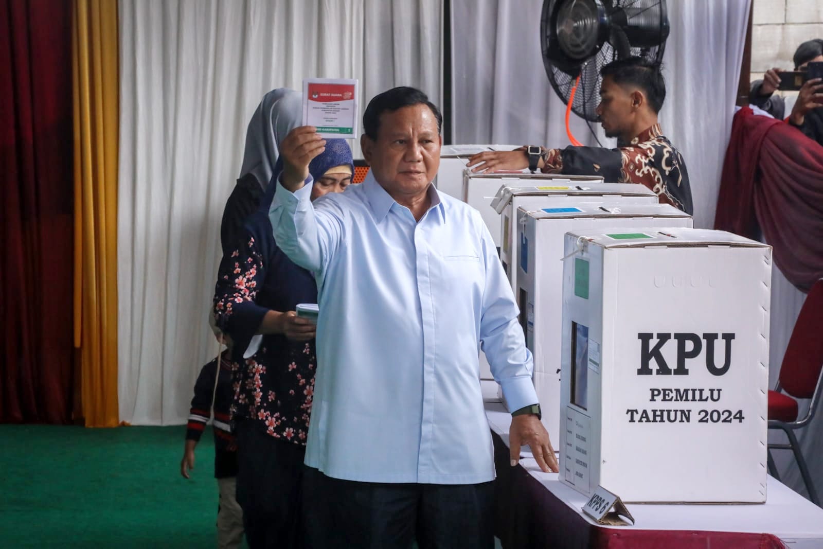 Prabowo: Demokrasi Indonesia Kacau dan Sangat Mahal, Jurnalis Senior Beri Peringatan Kepada Semua