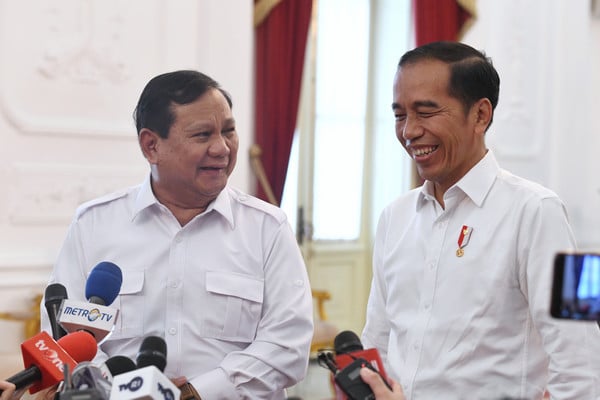 Pengamat: Jokowi dan Partai Koalisi Solid dalam Mempersatukan Pemerintahan Prabowo – Gibran