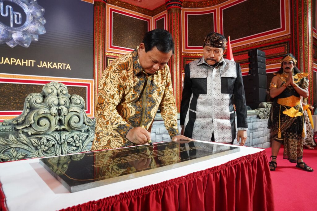 Prabowo Subianto Appreciates Initiative Honoring Indonesian Culture at Hendropriyono’s Birthday Event