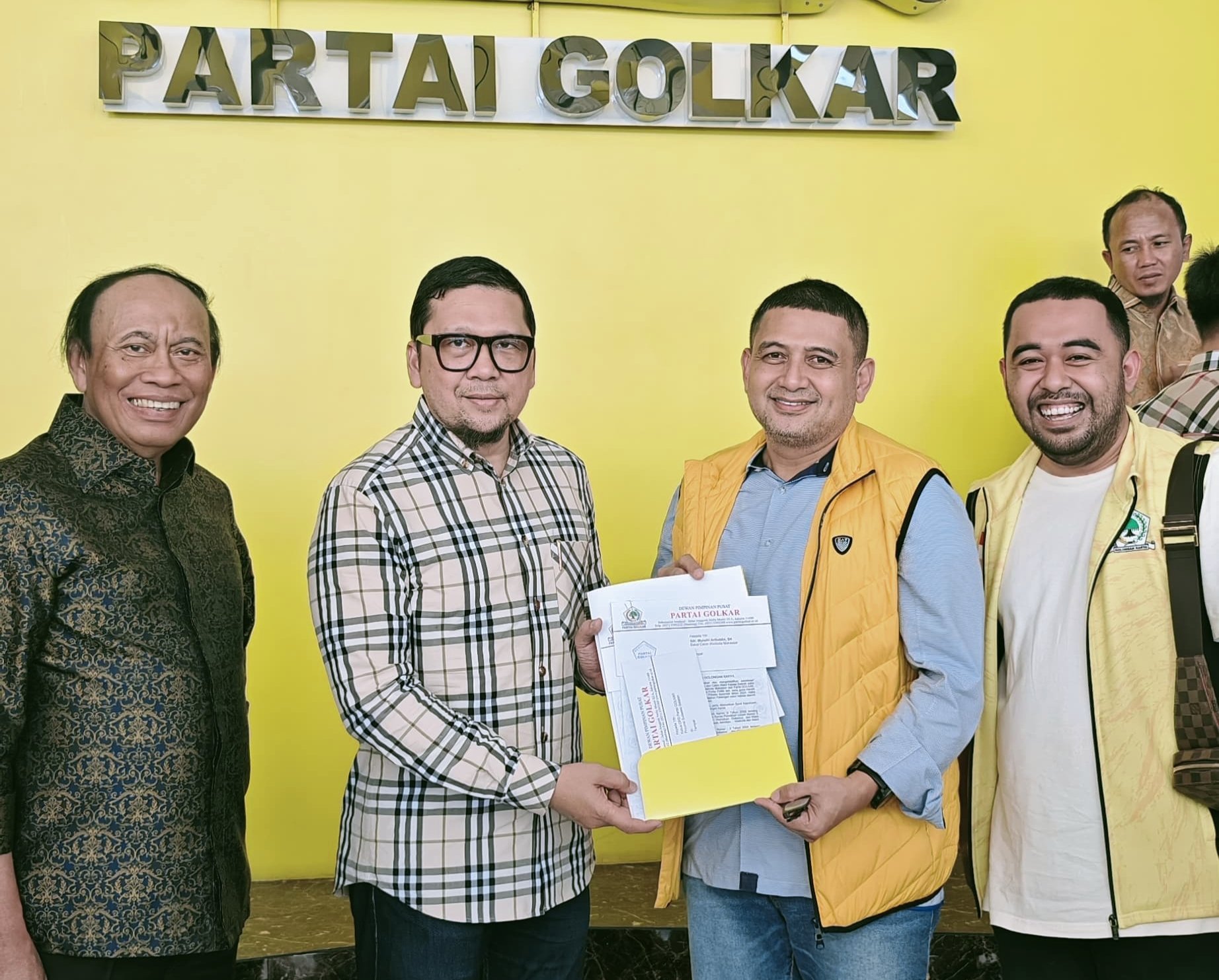 Appi-Aliyah Ditetapkan Sebagai Calon Walikota Makassar oleh Golkar dalam Pemilihan 2024