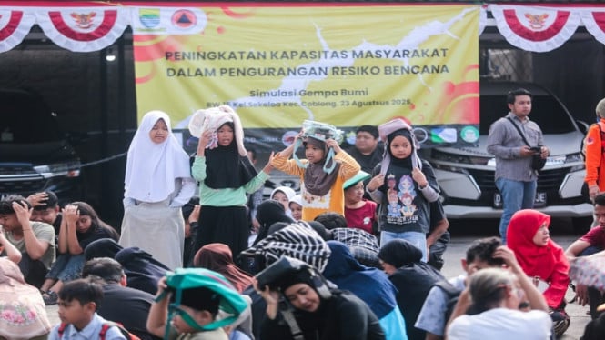 68ab2b71b89cf-simulasi-kebencanaan-di-kota-bandung-jawa-barat_665_374.jpeg