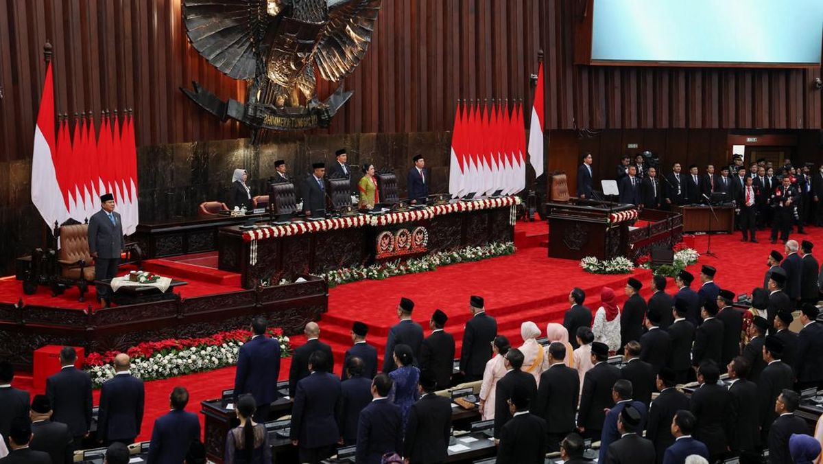 presiden-prabowo-subianto-saat-dalam-sidang-tahunan-2025-di-gedung-mprdpr-ri-1755225195084_169.jpeg